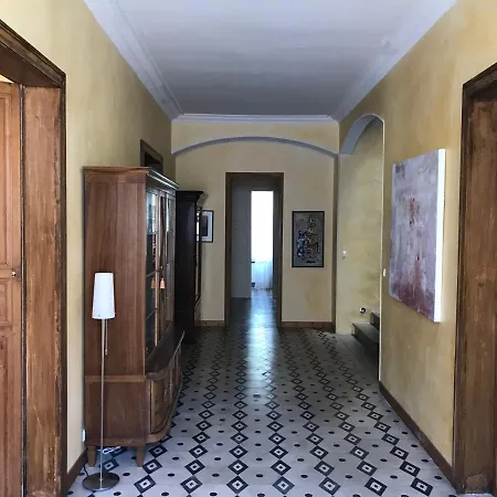 Maison La Vie Est Belle Bed & Breakfast