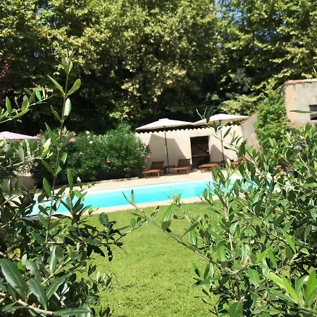 Maison La Vie Est Belle Bed & Breakfast *