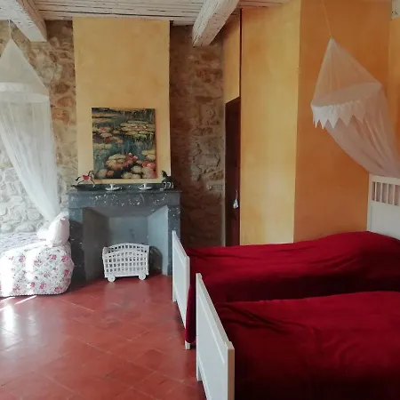 Bed & Breakfast Maison La Vie Est Belle *