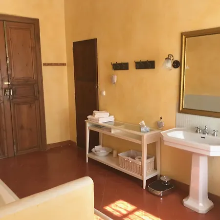 Bed & Breakfast Maison La Vie Est Belle *