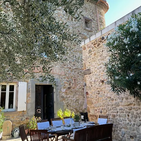 Bed & Breakfast Maison La Vie Est Belle *