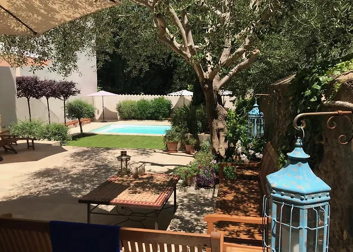 Bed & Breakfast Maison La Vie Est Belle Luc-sur-Orbieu