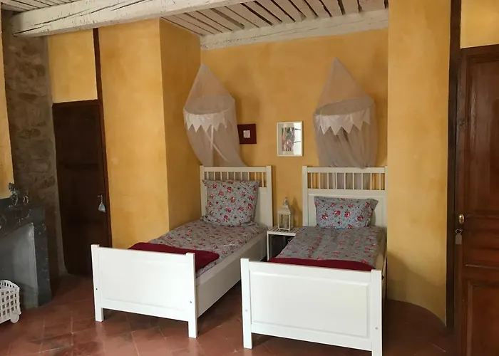 Bed & Breakfast Maison La Vie Est Belle *