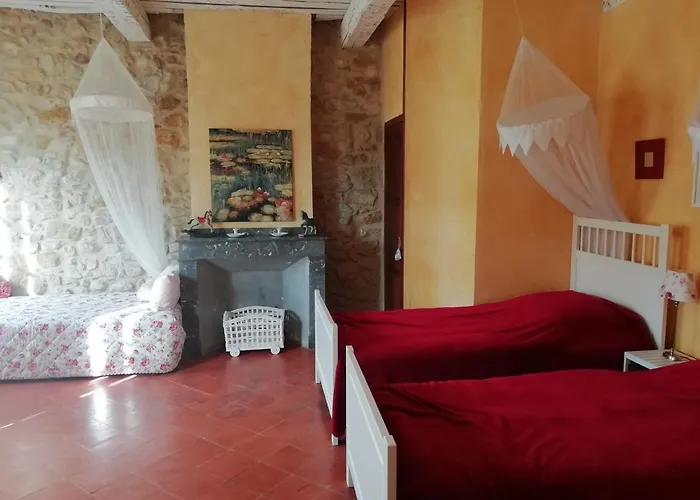 Bed & Breakfast Maison La Vie Est Belle *