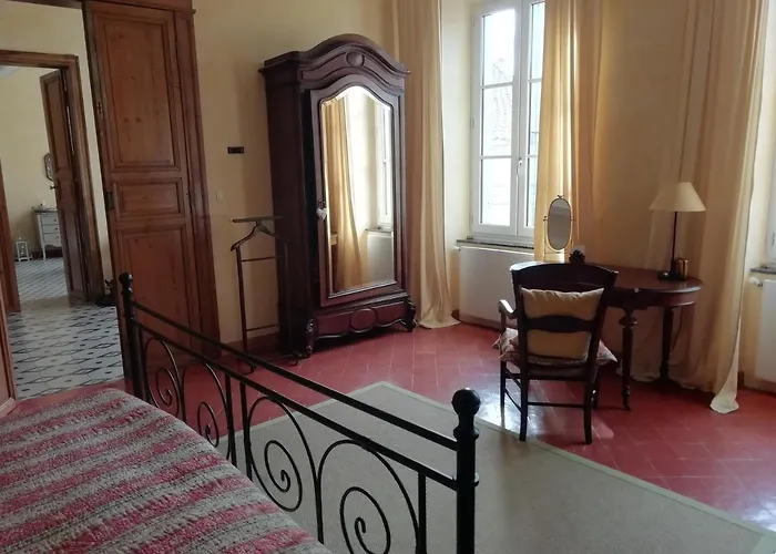 Bed & Breakfast Maison La Vie Est Belle Luc-sur-Orbieu