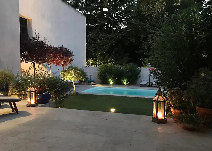 Maison La Vie Est Belle Bed & Breakfast